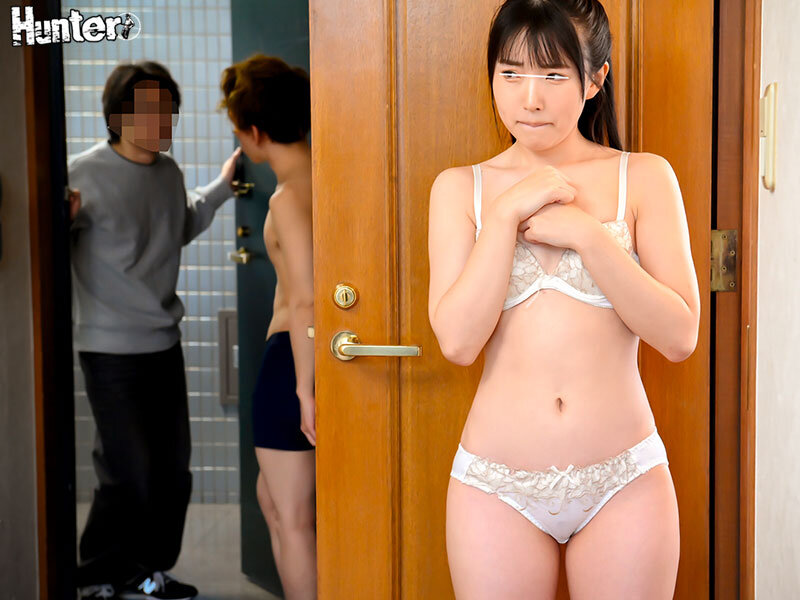 親友に隠れて何度もNTR！飲み会の後、終電を逃して家に泊めた親友の彼女NTR盗撮！酔った勢いとノリでエッチまでしたら体の相性抜群で…「huntc00132」- FANZA動画レビュー