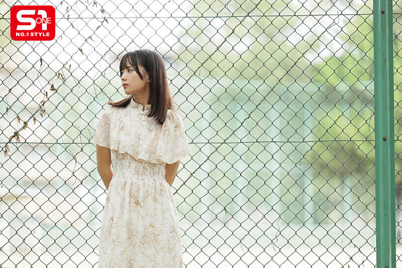 大きな瞳のイマドキ王道美少女がAVデビューして1年が経ちました。 渚あいり 初めてのベスト 12時間「ofje00492」- FANZA動画レビュー