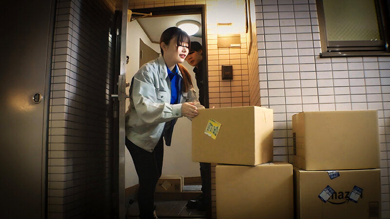 配送ドラバーを自宅に引き込んで理解らせてヤリました。【配信限定vol.4】「h_1596dg00430」- FANZA動画レビュー