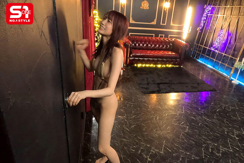 ガチムチ男まみれのおま●こイカセ部屋に10時間とじ込められたプチカワ少女 未歩なな「sone00764」- FANZA動画レビュー